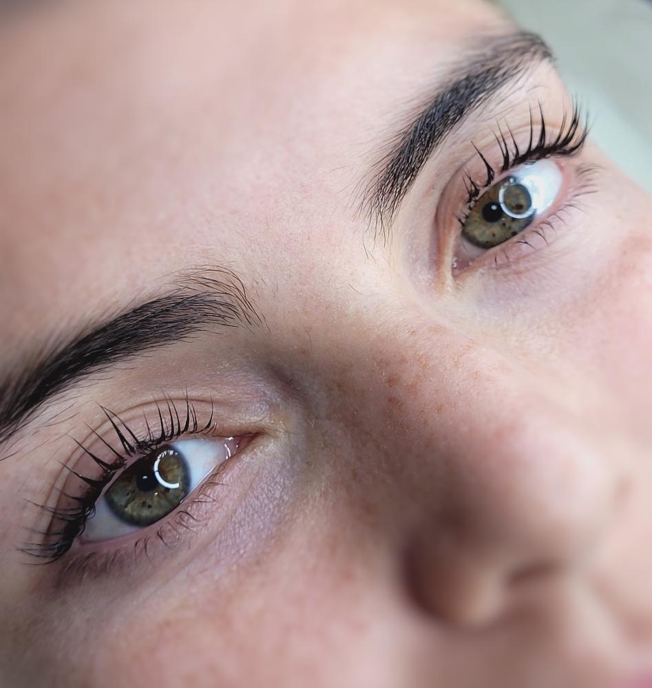 Imagen numero 1 del servicio Lifting de pestañas técnica coreana