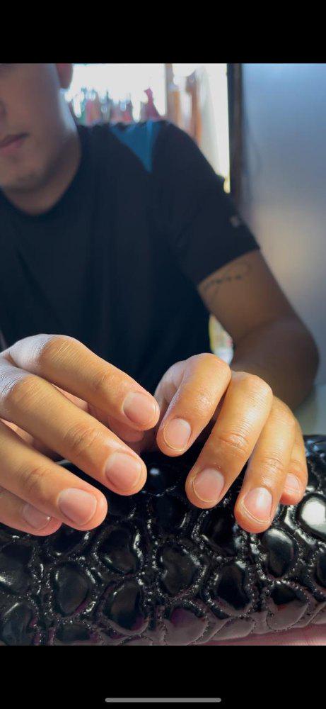 Imagen numero 1 del servicio Limpieza Uñas (Manicure / Pedicure)