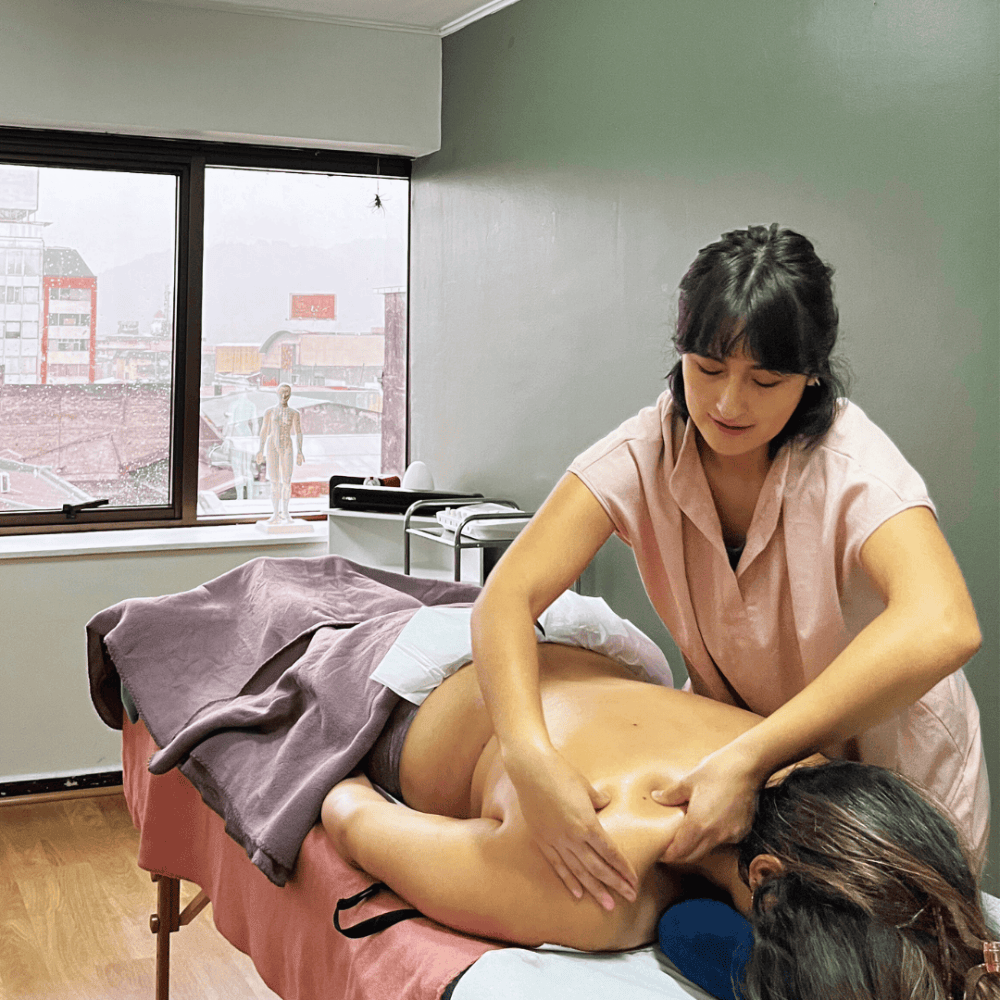 Imagen numero 1 del servicio Sesión de Masaje - Diálogo con la Tensión