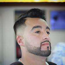 Imagen numero 1 del servicio corte de cabello de hombre  + perfilado de barba