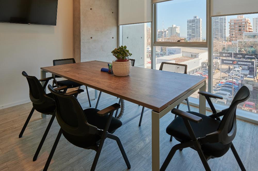 Imagen numero 1 del servicio Sala de reuniones (6 personas)