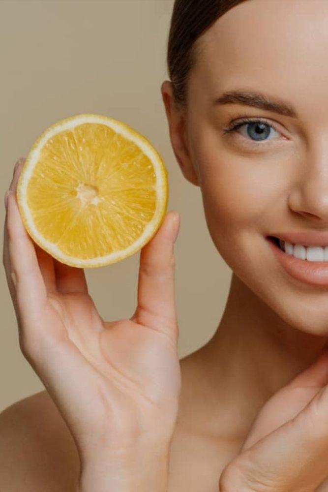 Imagen numero 1 del servicio Rejuvenecimiento Facial 馃崐