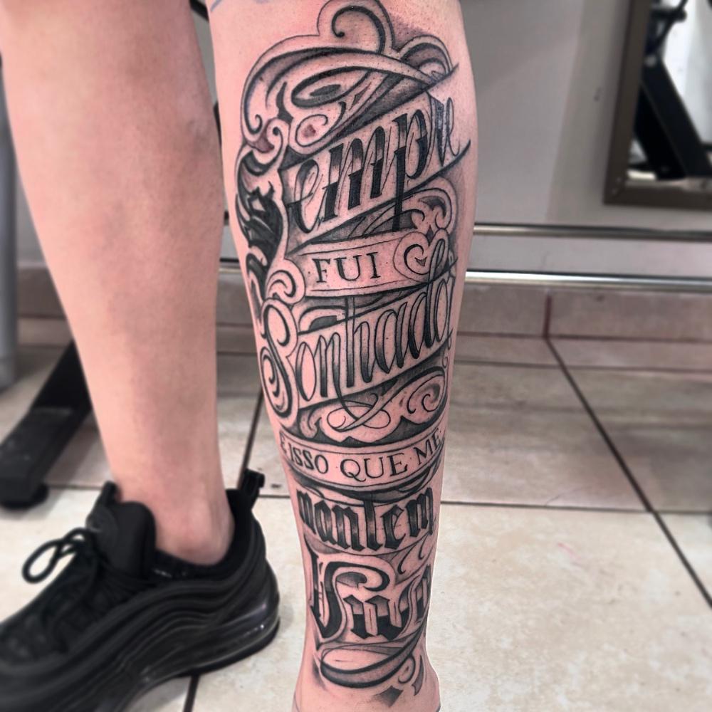 Imagen numero 3 del servicio Tatuaje 30 cm