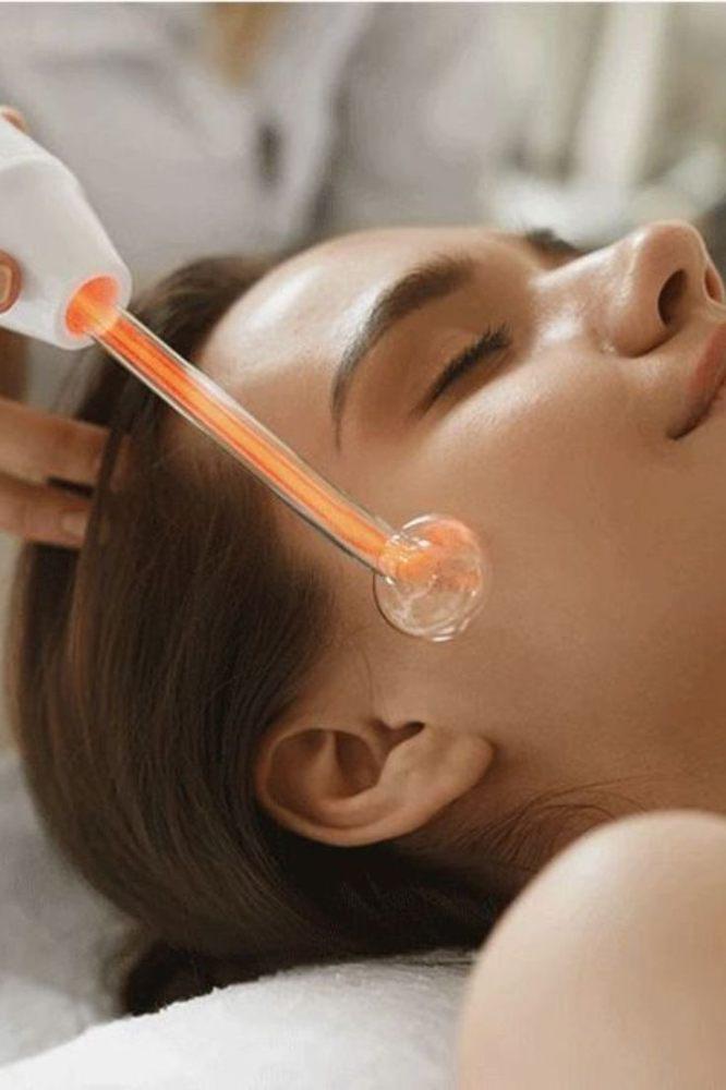 Imagen numero 1 del servicio Limpieza Facial con Alta Frecuencia