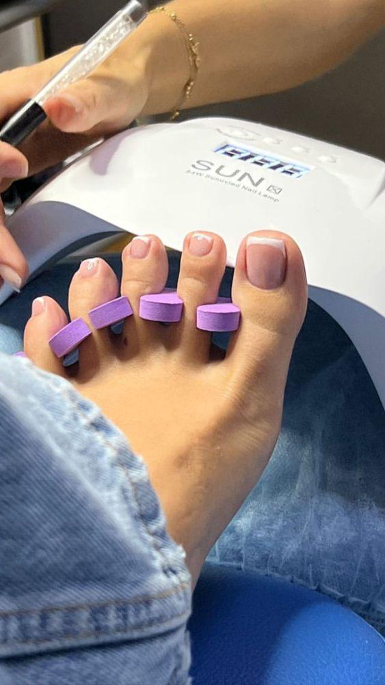 Imagen numero 1 del servicio Pedicure Spa Con Esmaltado Permanente