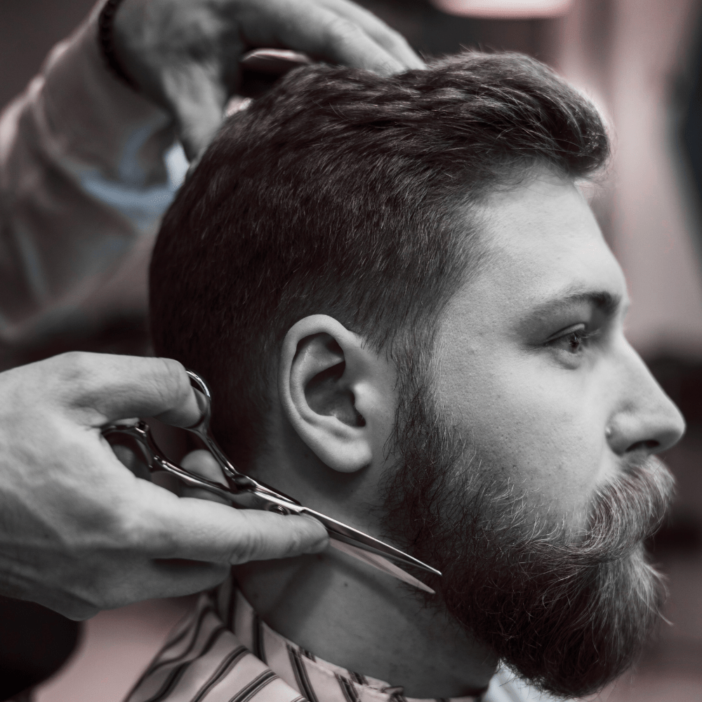 Imagen numero 1 del servicio Corte de Cabello + Barba + Cejas