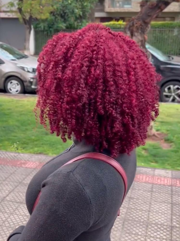 Imagen numero 1 del servicio Evaluación personalmente para Color Global (100%) o Test de mechón para Mechas