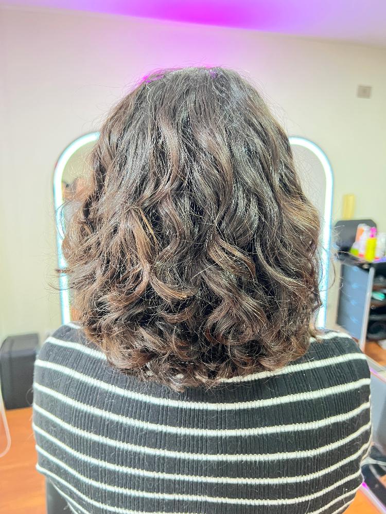 Imagen numero 1 del servicio Mascarillas Profesionales y Lavado Detox + Masaje con Mascarillas Profesionales (según la necesidad de tu cabello)!