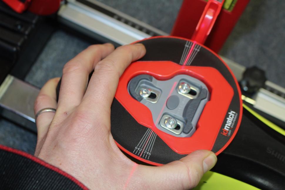 Imagen numero 1 del servicio Ajuste de Calas Cleat Fit idmatch